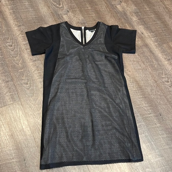 Topshop Dresses & Skirts - TopShop mesh T-shirt lined dress